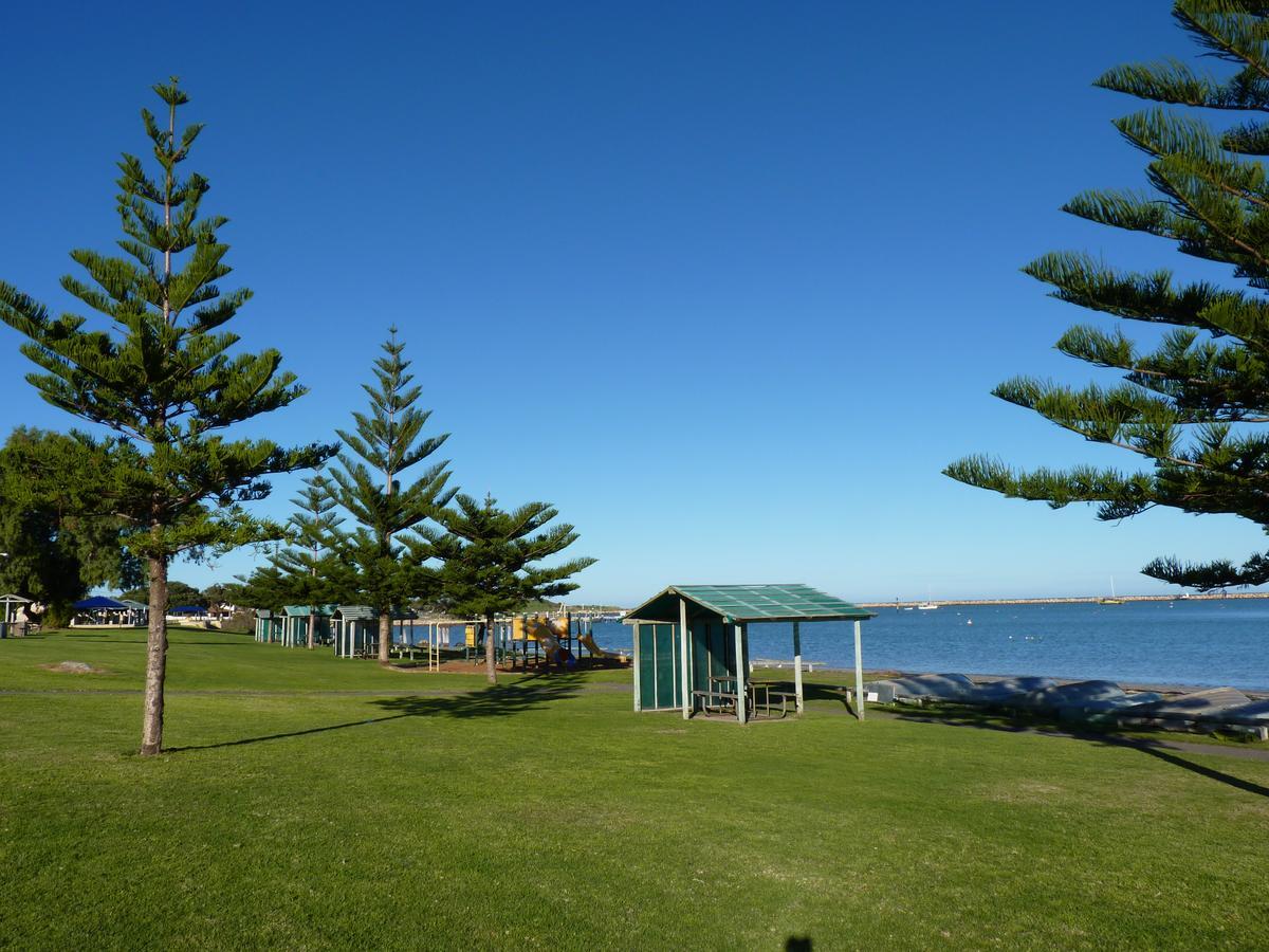 Leander Reef Holiday Park Port Denison Luaran gambar